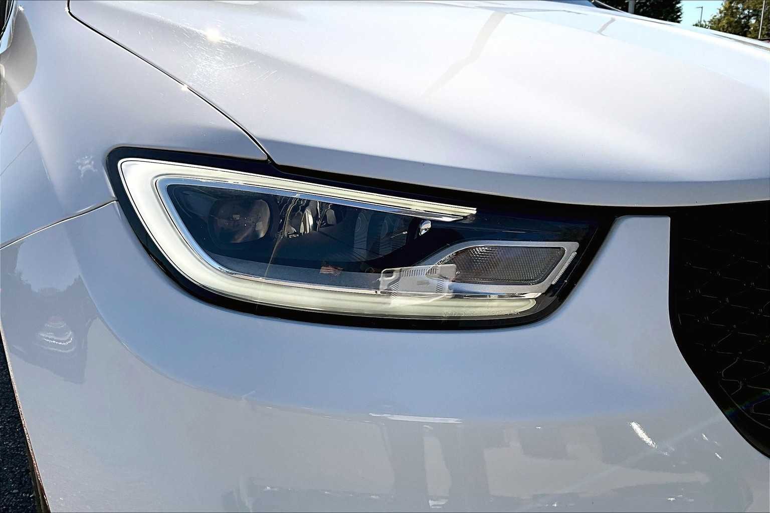 Used 2024 Bright White Clearcoat Chrysler Hybrid S Appearance Pkg image 27