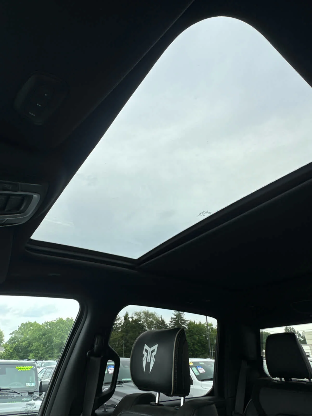 Used 2024 Diamond Black Ram Laramie image 32