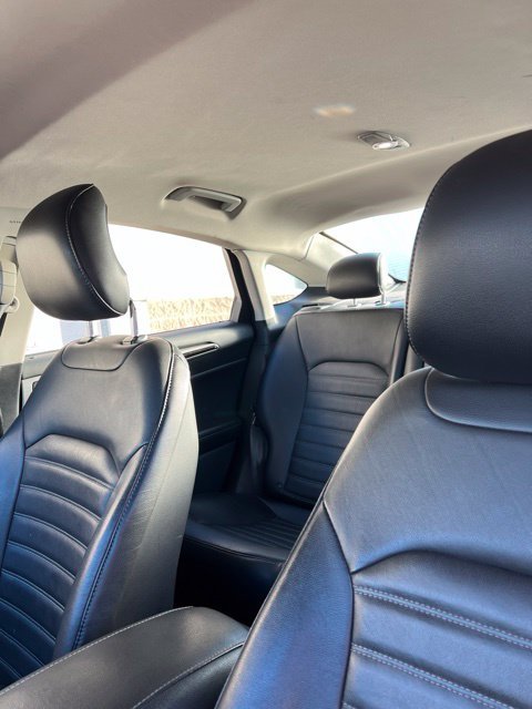 Used 2015 Brown Ford SE image 5