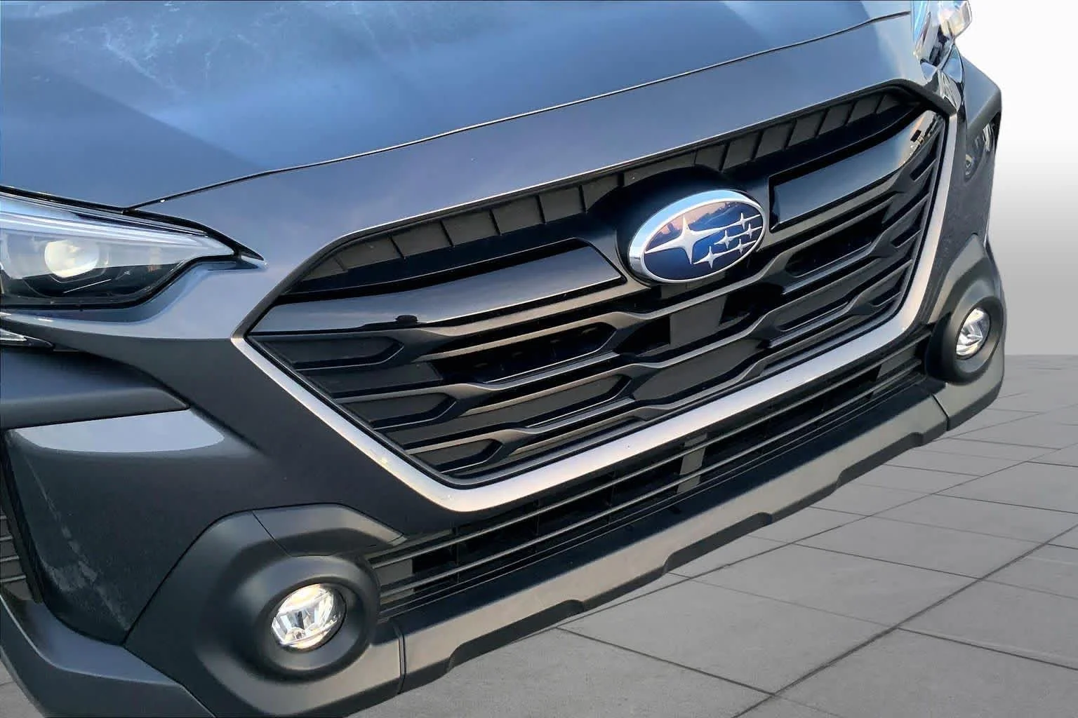 Used 2024 Magnetite Gray Metallic Subaru Onyx Edition image 27