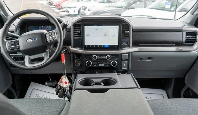 Used 2025 Black Ford XLT image 12