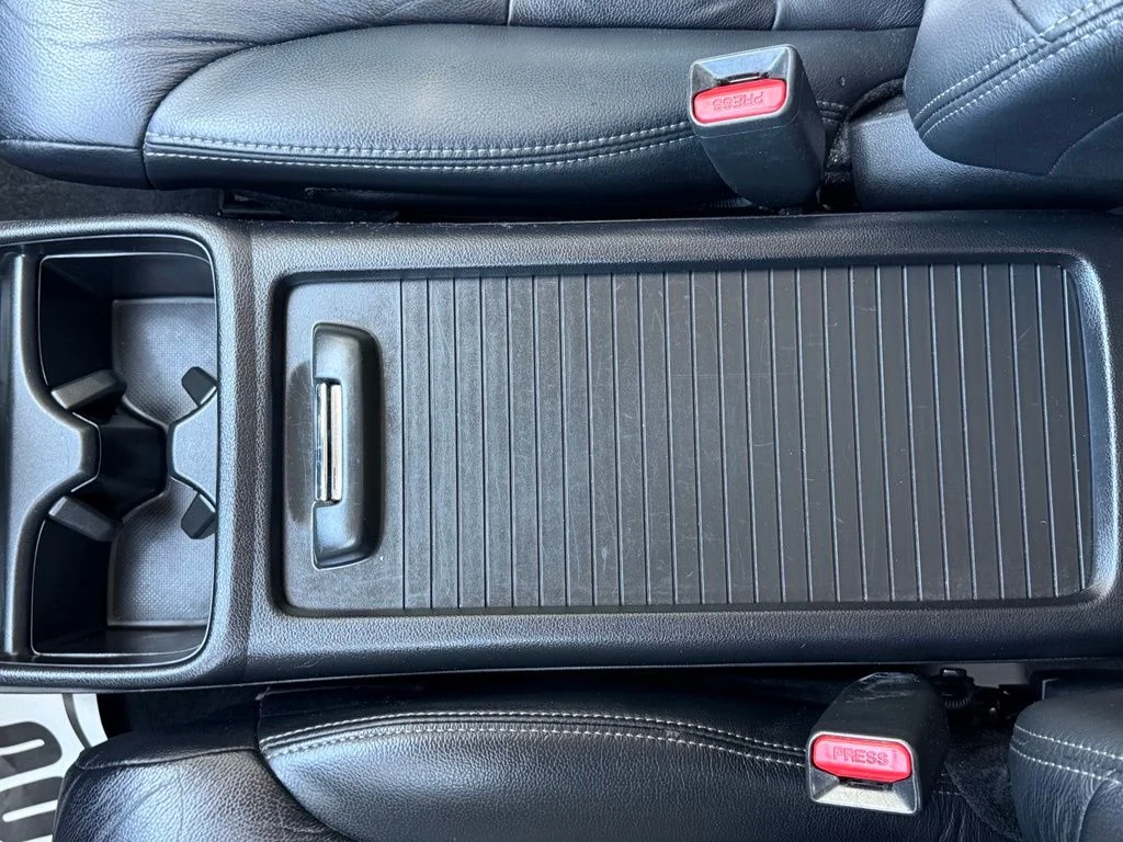 Used 2014  Honda EX-L image 20