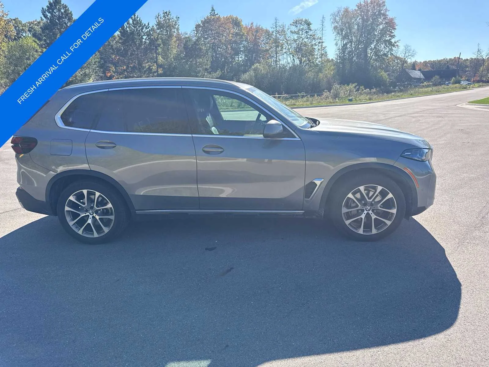 Certified Used 2024 Skyscraper Grey Metallic BMW xDrive40i image 7