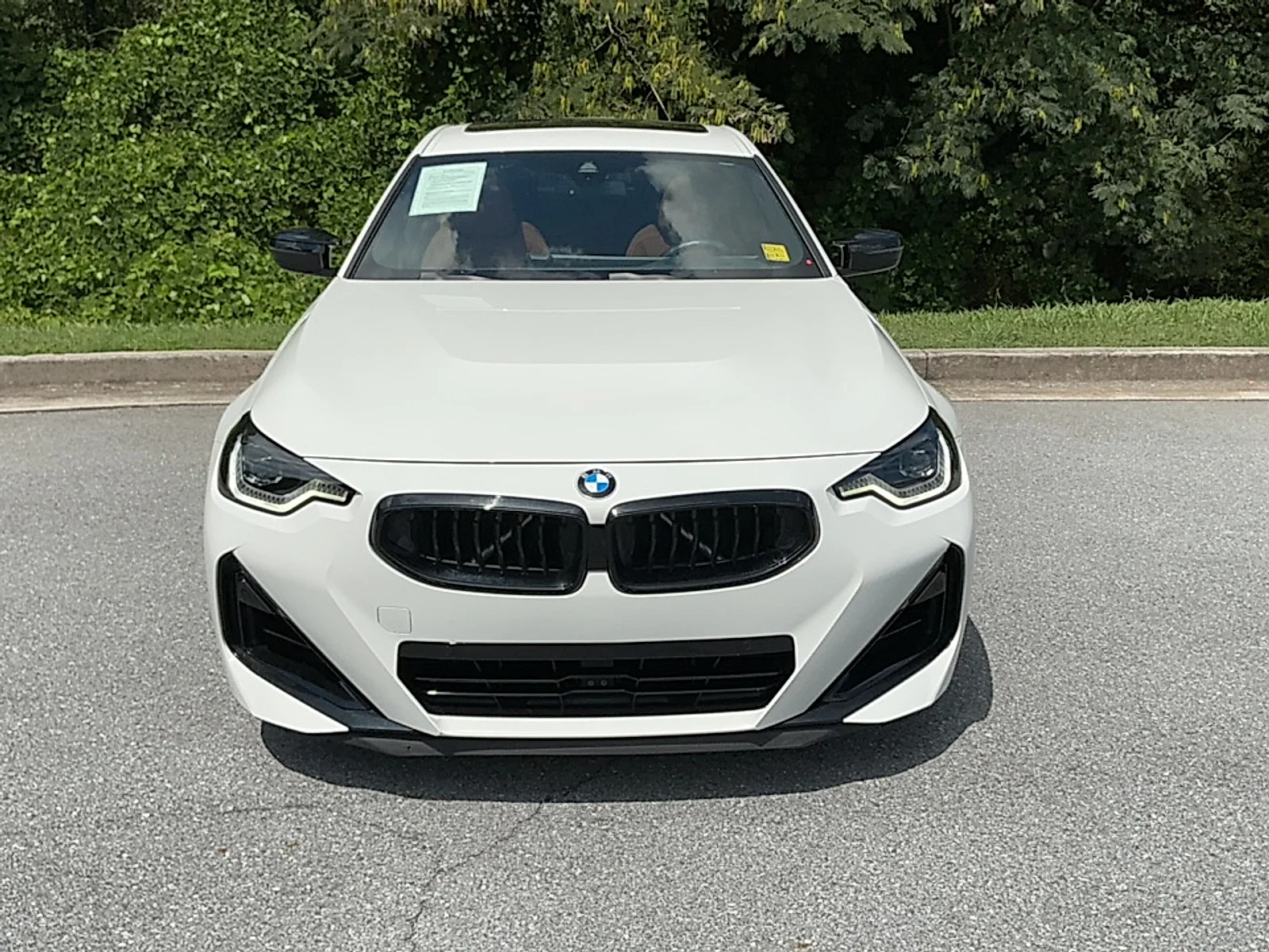 Used 2024  BMW i image 17