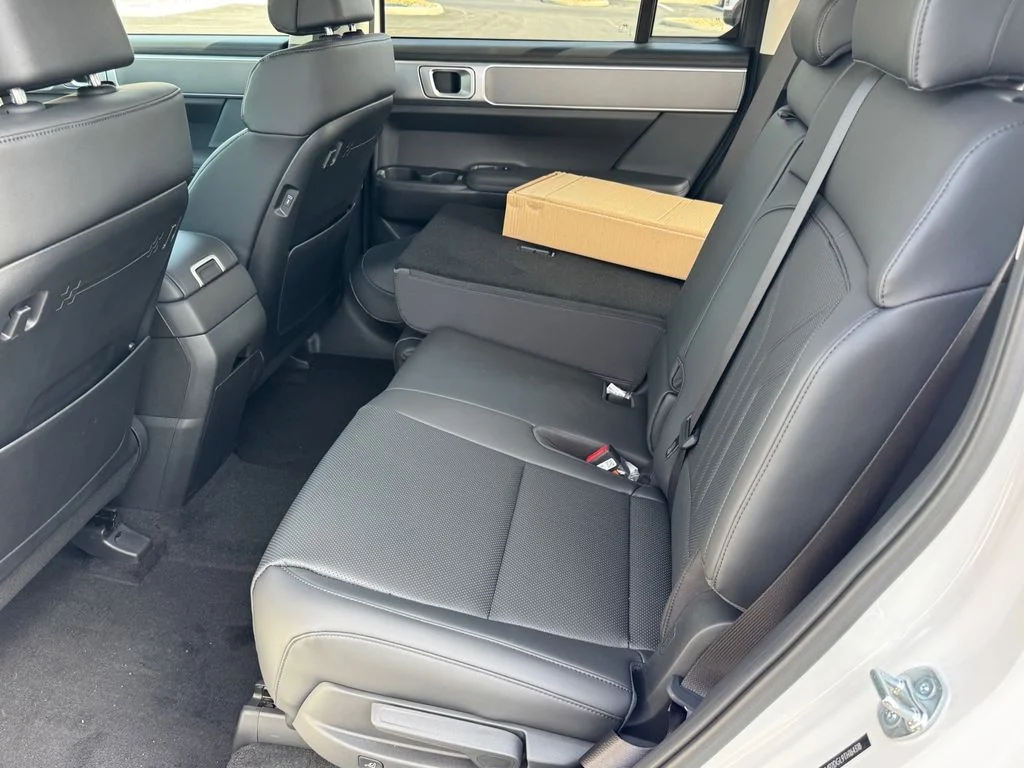 Used 2026 White Hyundai SEL image 13