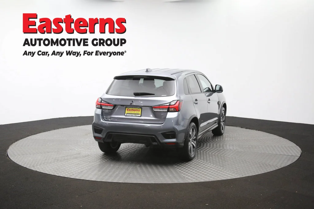 Used 2024 Gray Mitsubishi 2.0 ES image 39