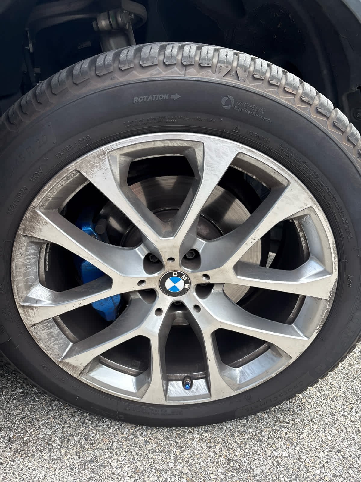 Used 2020 Black Sapphire Metallic BMW xDrive40i image 27