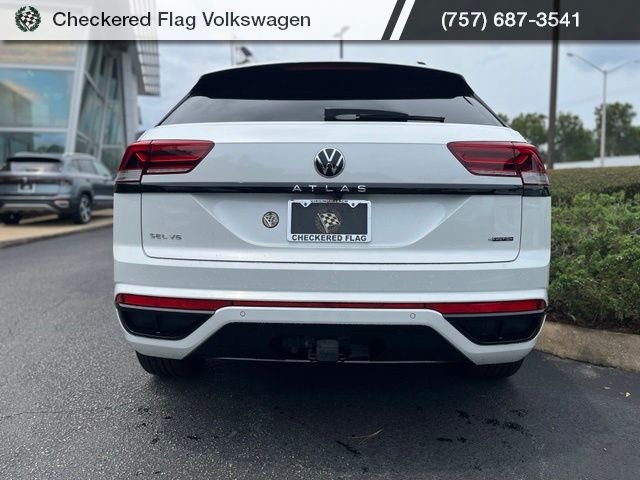 Used 2023 Opal White Pearl Volkswagen 3.6L V6 SEL R-Line image 10