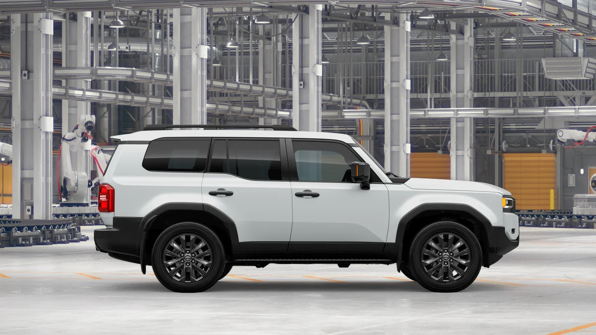 New 2027 Wind Chill Pearl Toyota Land Cruiser image 12