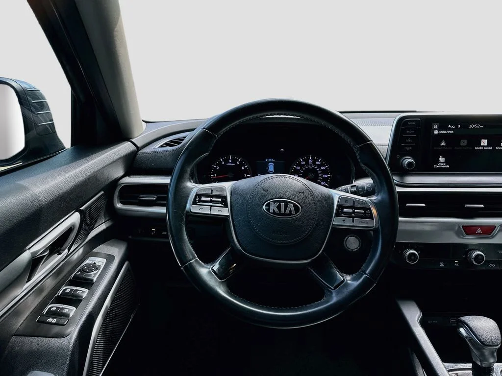 Used 2021 Grey Kia LX image 21