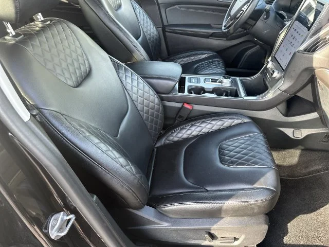 Used 2024 Black Ford Titanium image 33