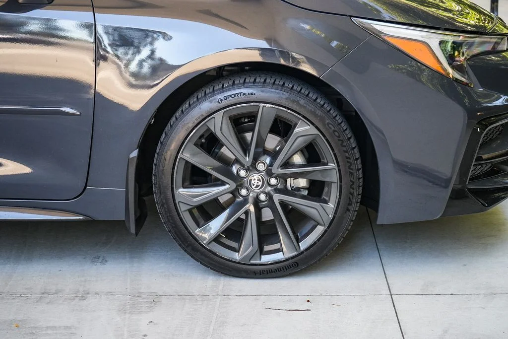 Used 2025 Gray Toyota SE image 10