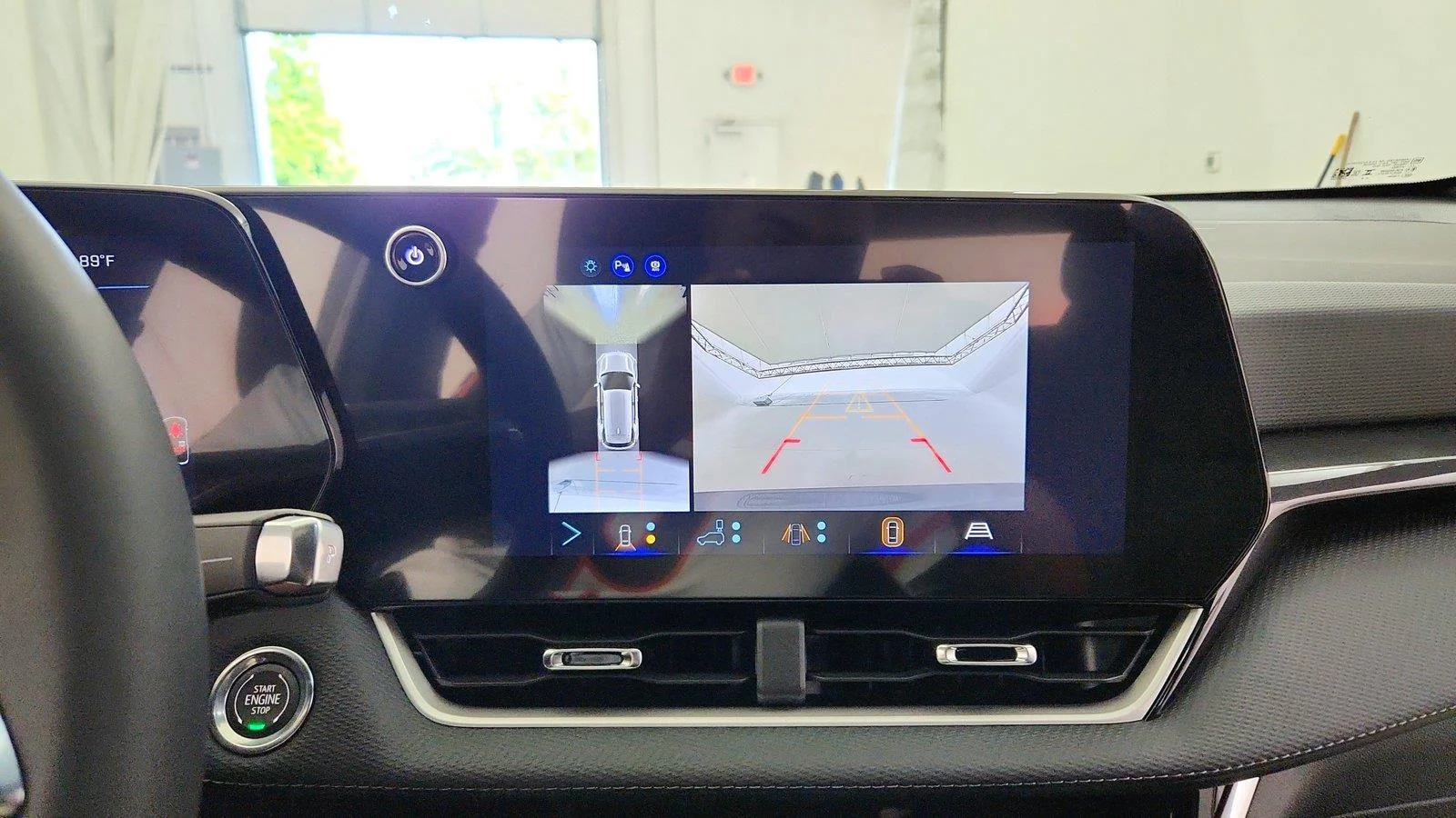 2027 Chevrolet Equinox LT - Photo 17