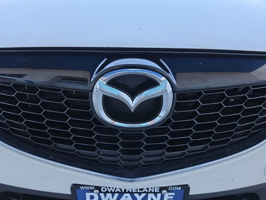 Used 2015 White Mazda Grand Touring image 34
