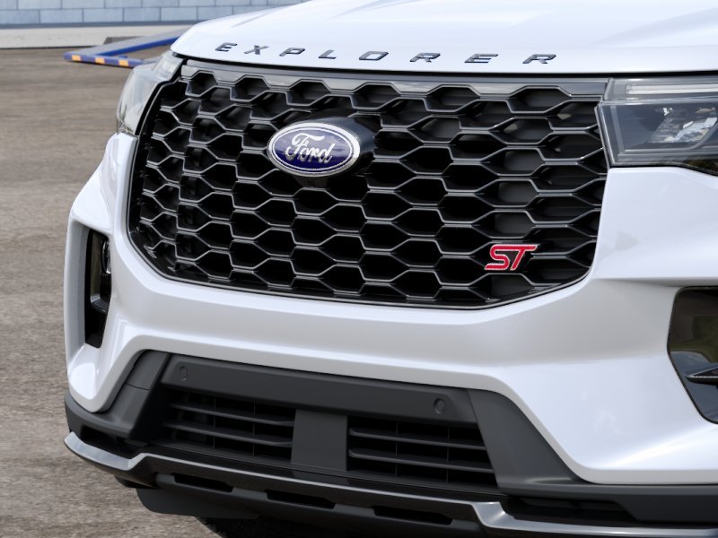 New 2027 Star White Metallic Tri-Coat Ford ST image 17