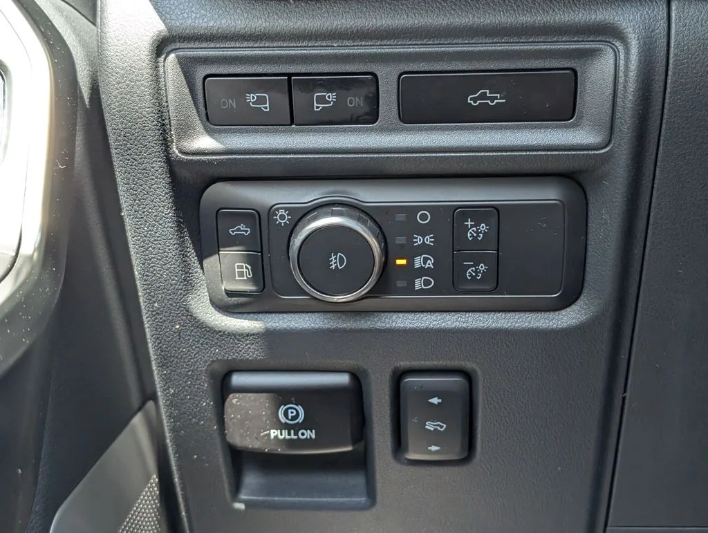 Used 2023 Blue Ford Platinum image 29