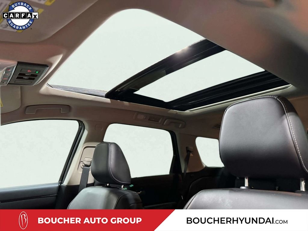 Used 2022 Gray Nissan SL image 21