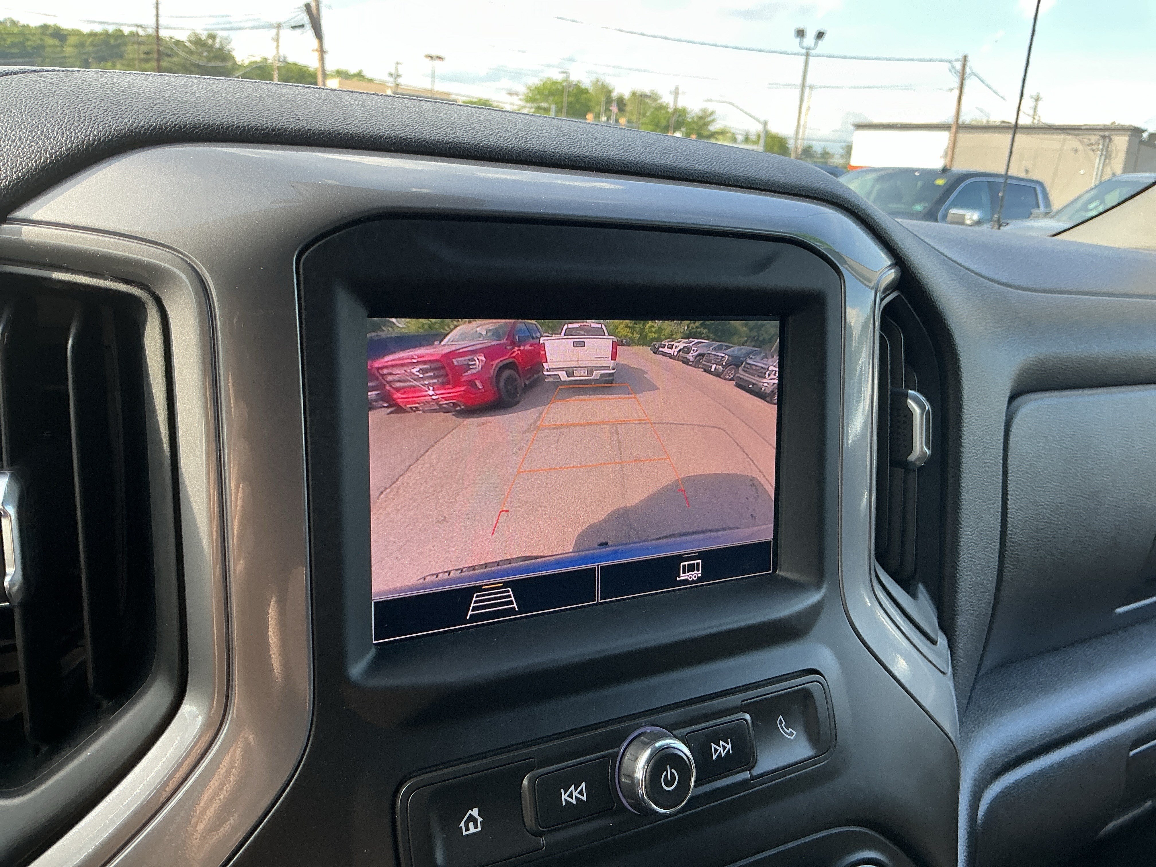 Used 2022 Glacier Blue Metallic Chevrolet Custom image 24