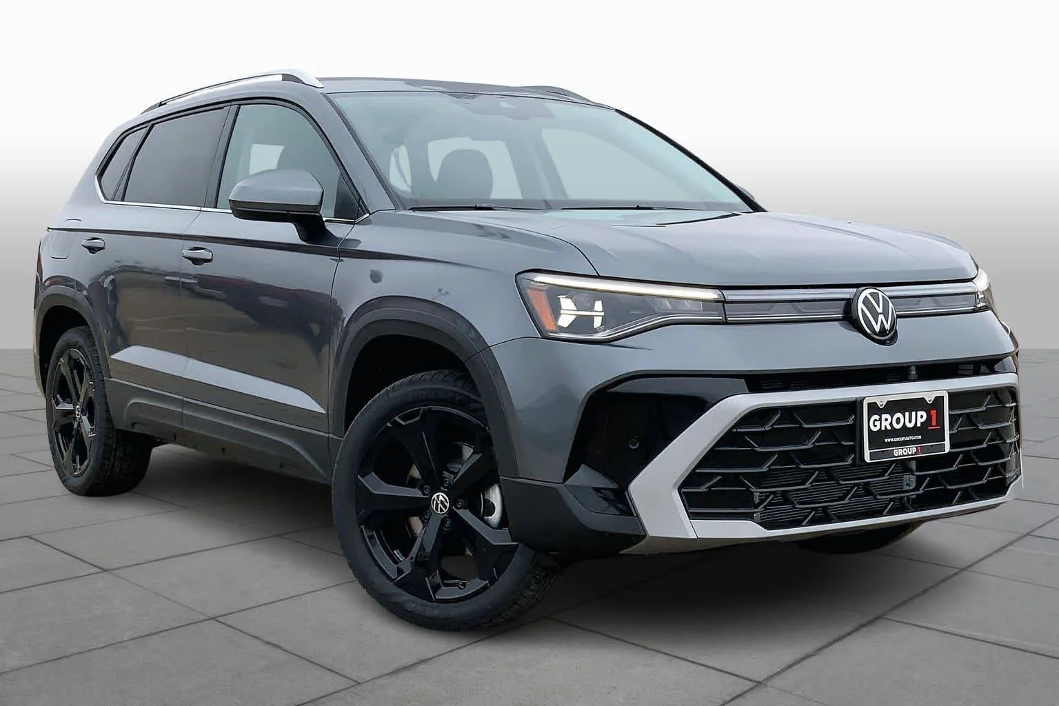 New 2026 Platinum Gray Metallic Volkswagen SEL image 2