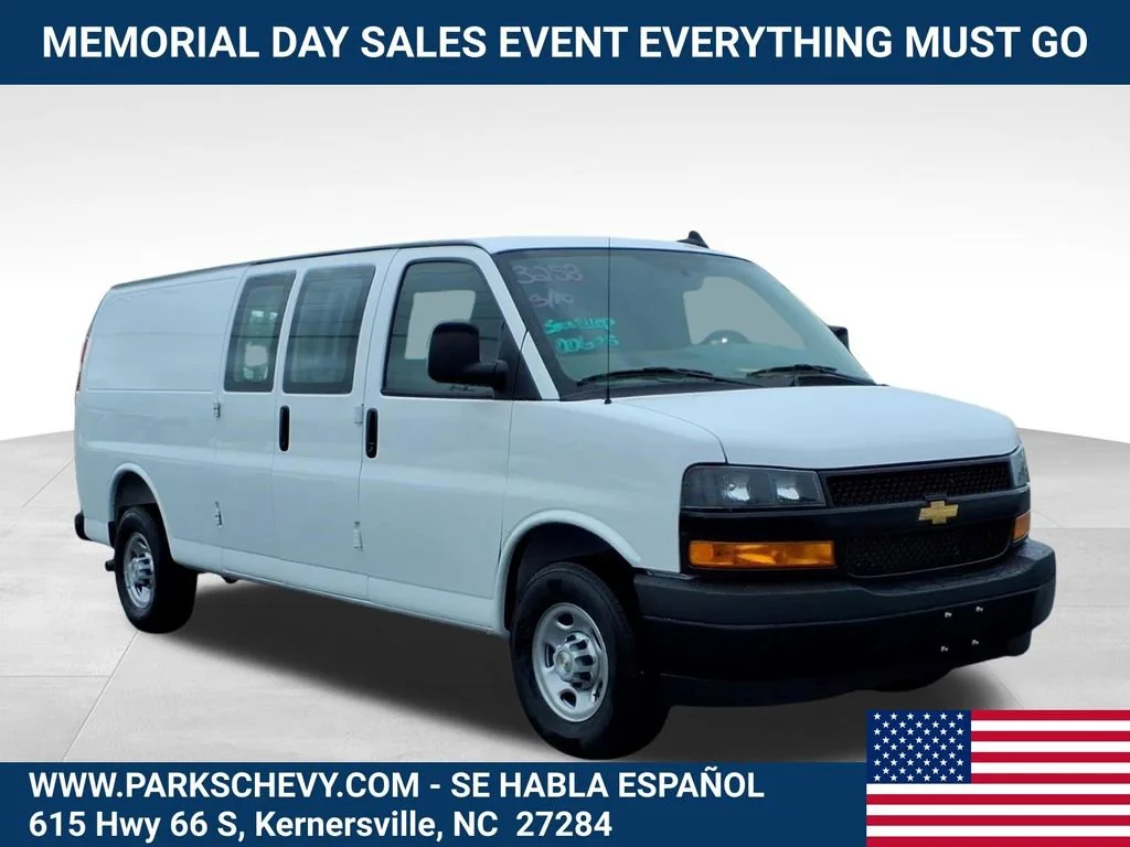 2026 Chevrolet Express 2500 Extended Work Van HD's photo