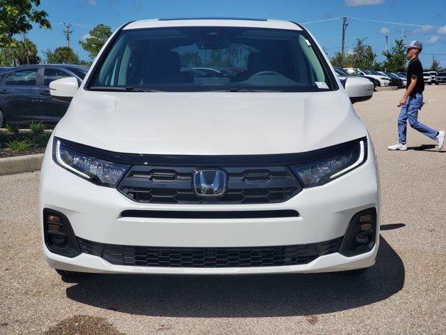 New 2026 Platinum White Pearl Honda EX-L image 4