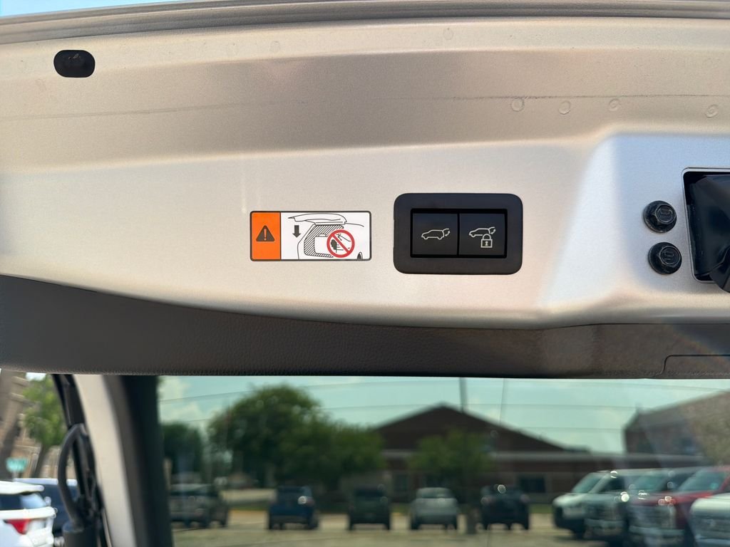 Used 2024 CUTTING EDGE Toyota Limited image 12