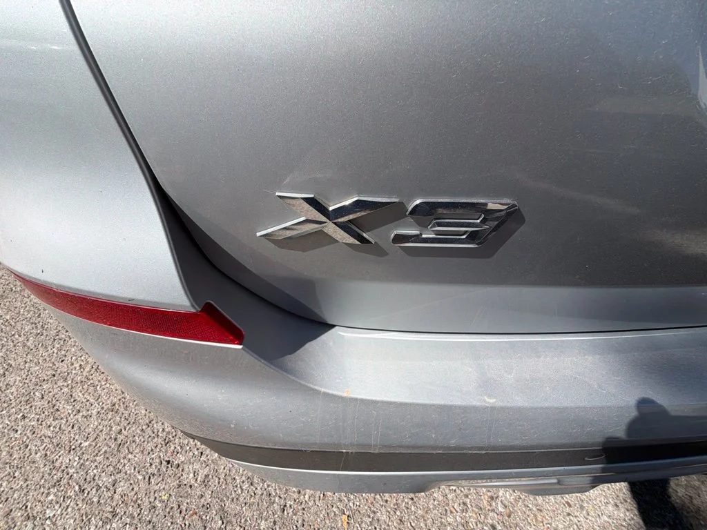 Used 2021 Silver BMW xDrive30i image 8