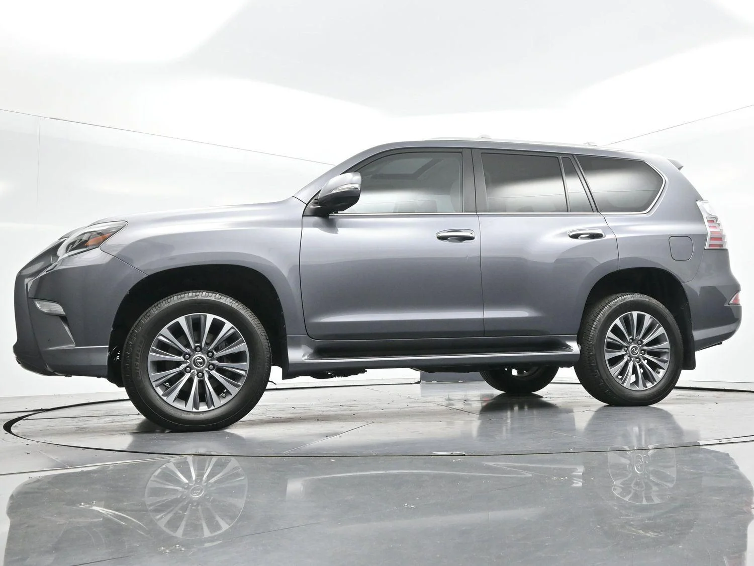 Used 2023 Nebula Gray Pearl Lexus GX 460 Luxury image 47