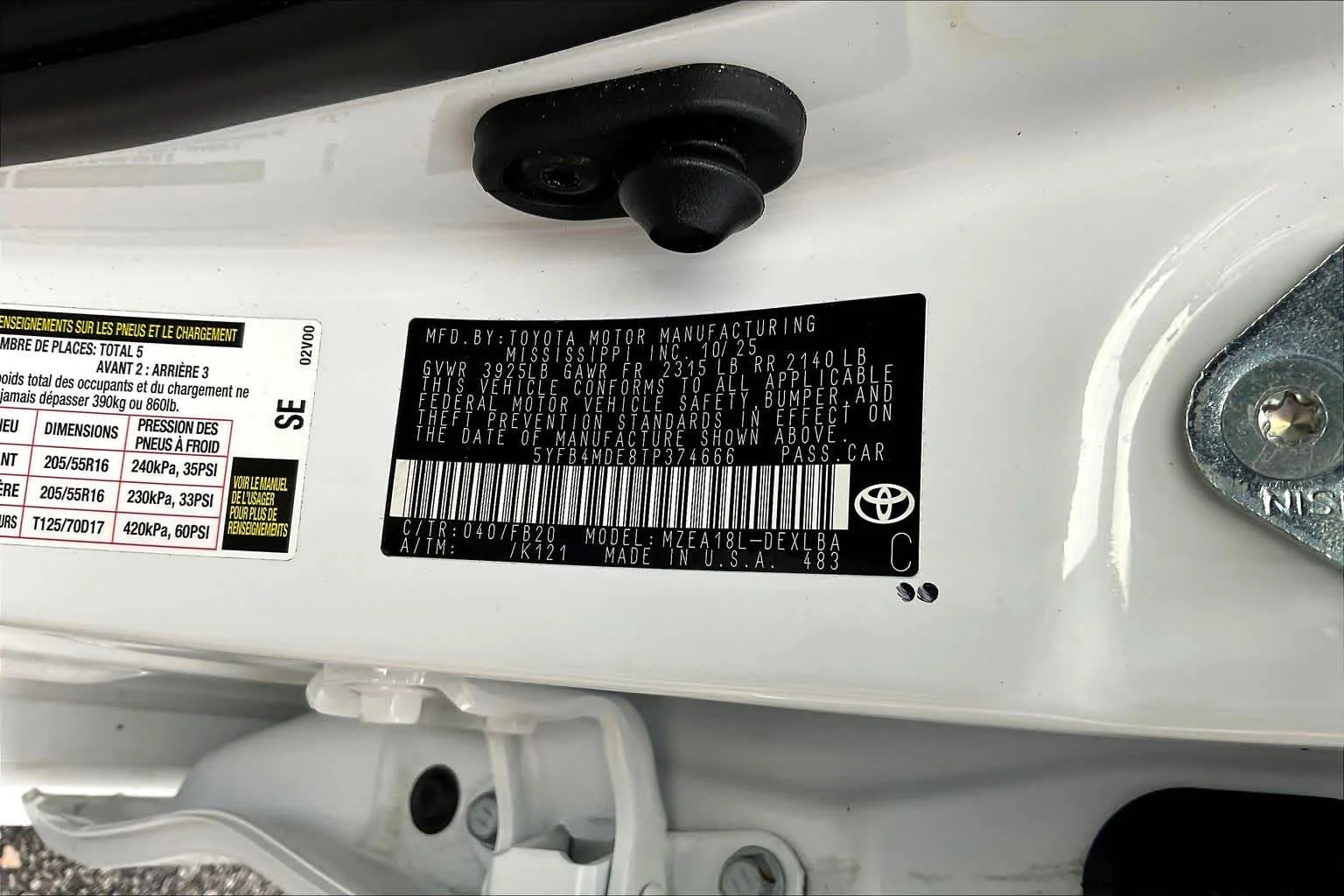 Used 2026 Ice Cap Toyota LE image 65