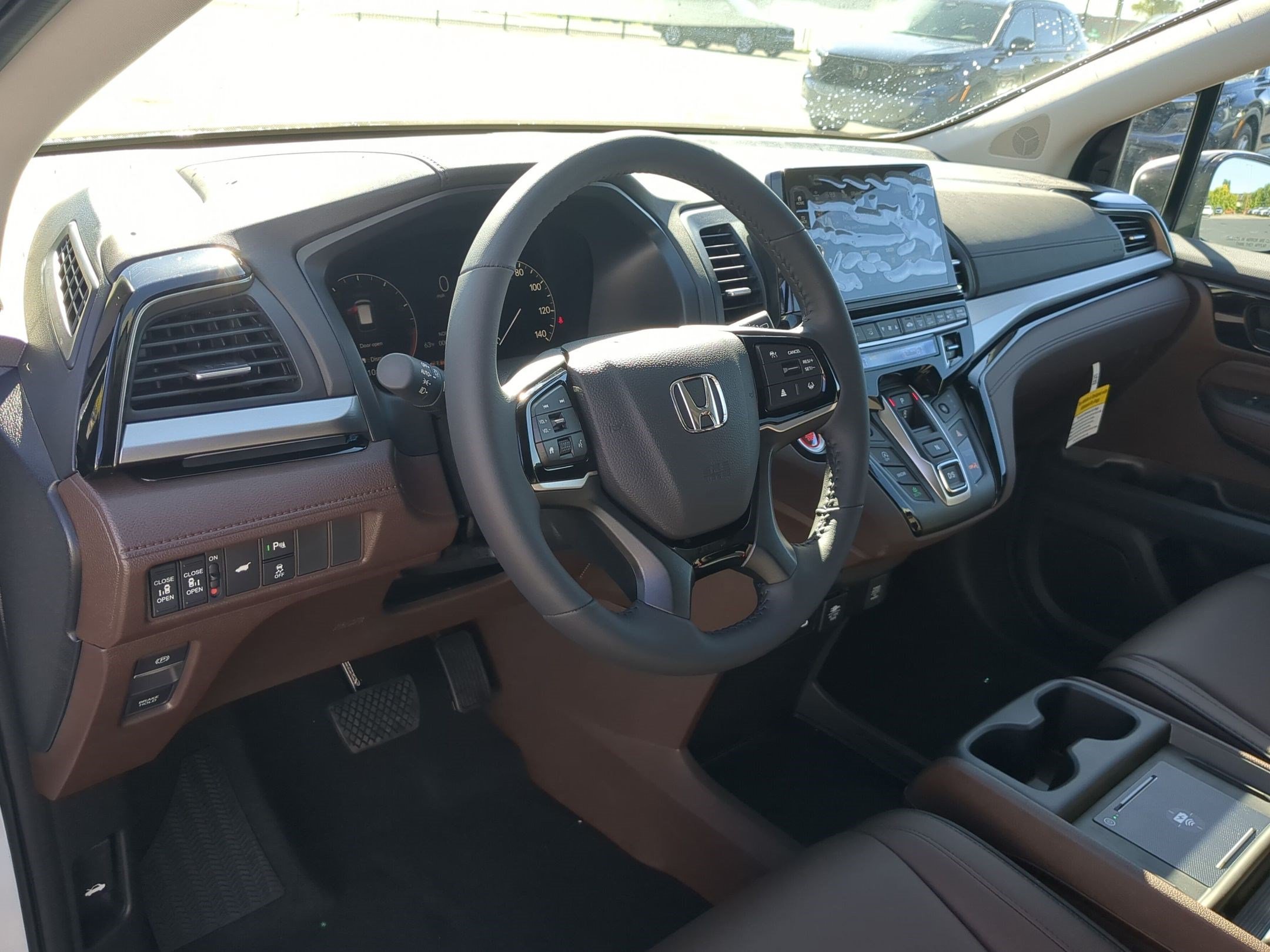 New 2027 Platinum White Pearl Honda Touring image 12