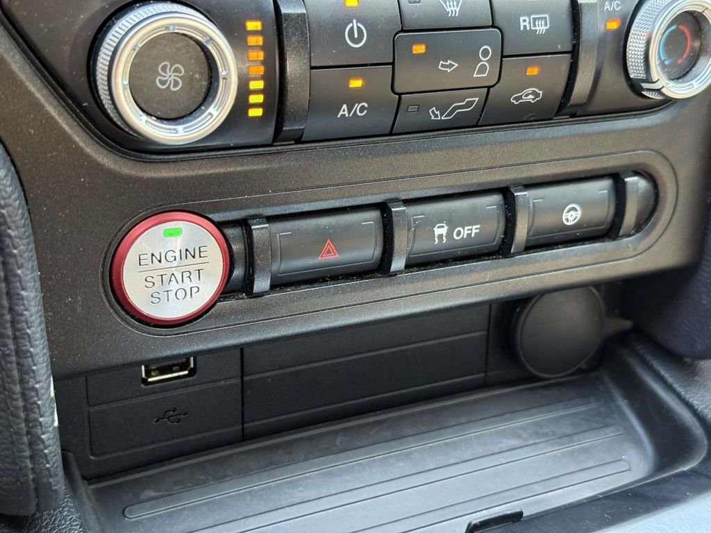 Used 2019 White Ford EcoBoost image 28