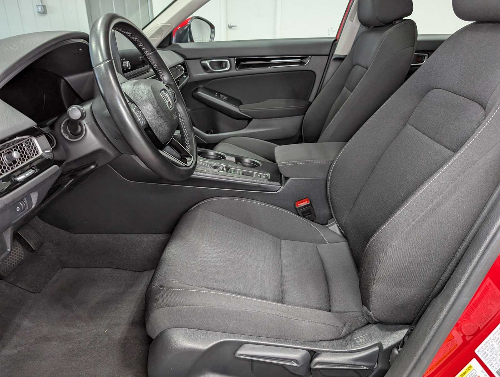 Used 2024 Rallye Red Honda EX image 4