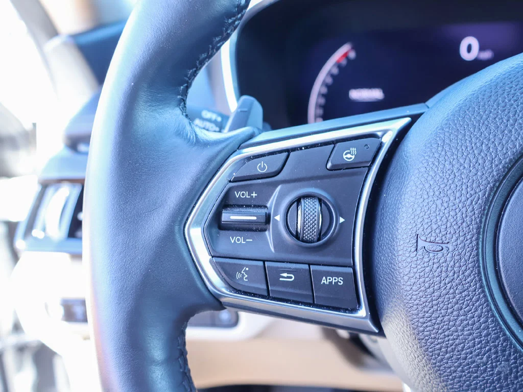 Used 2023 Platinum White Pearl Acura Advance image 13