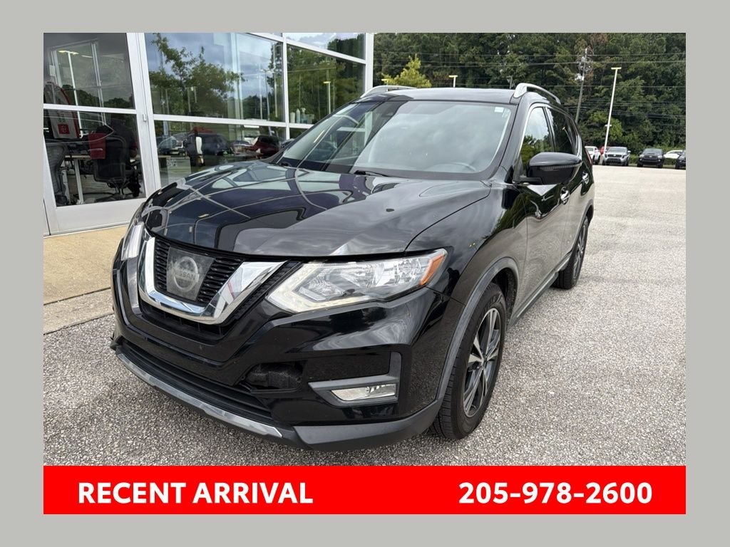 Used 2017 Black Nissan SL image 1