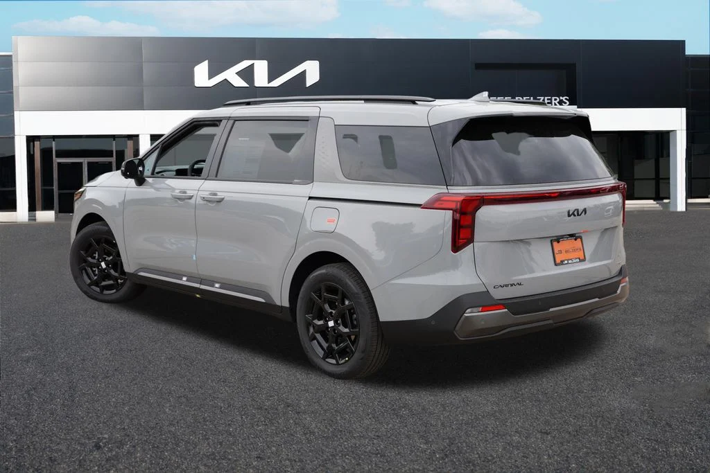 New 2027 Ceramic Silver Kia SX image 5