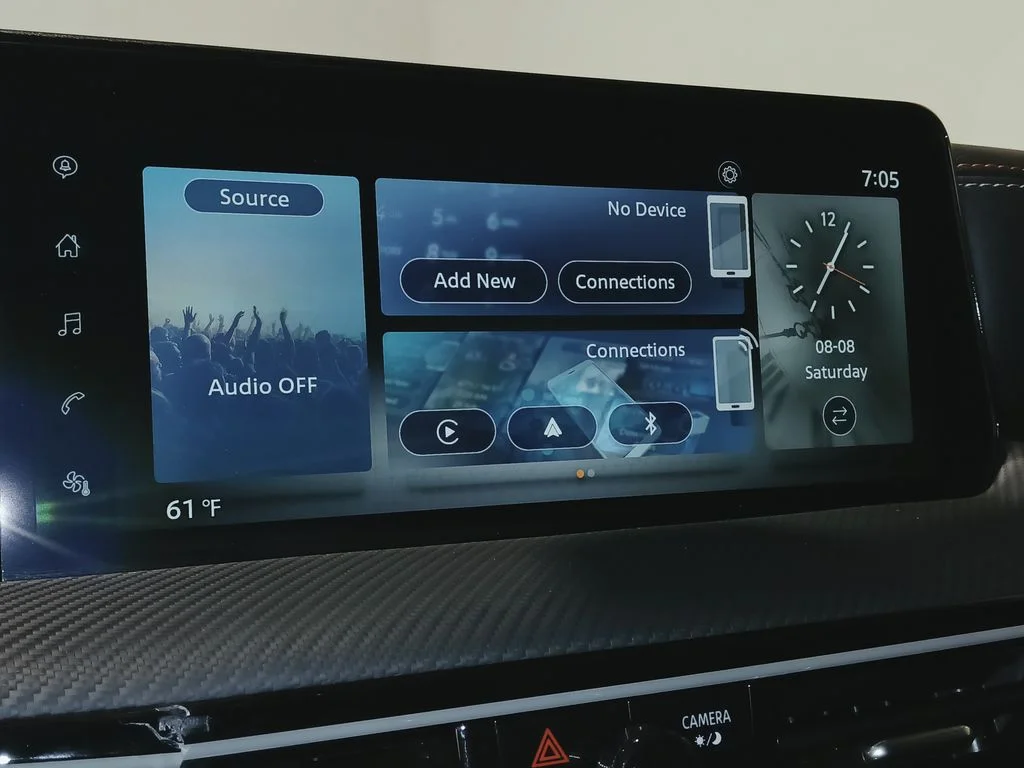 Used 2025 Black Nissan SR image 20