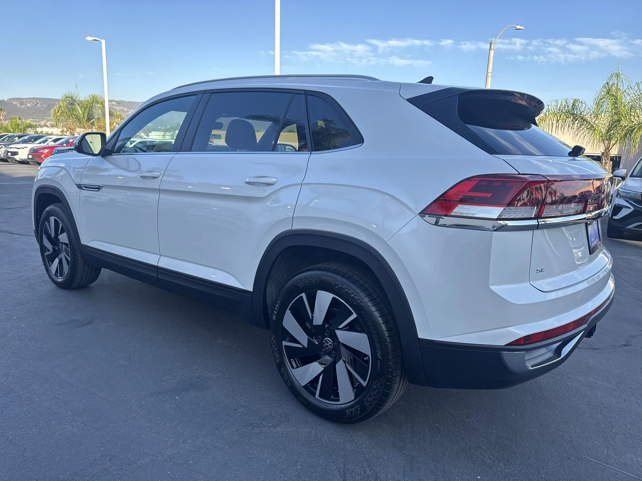 New 2026 Opal White Pearl Volkswagen 2.0T SE w/Technology image 5