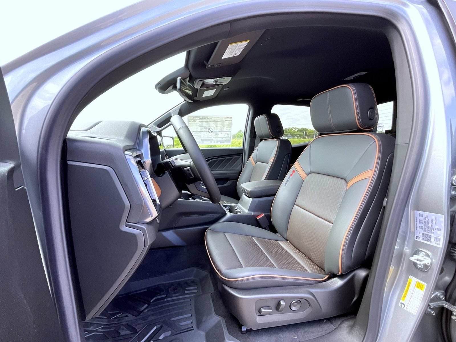 New 2026 Sterling Metallic GMC AT4 image 10