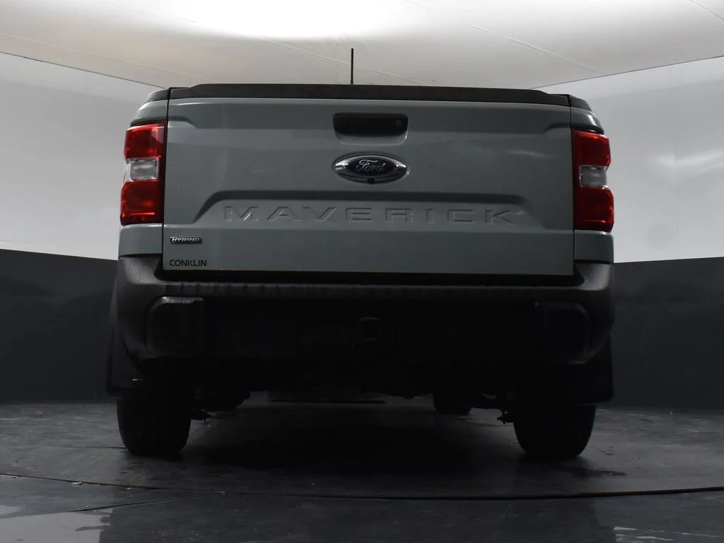 Used 2024 Green Ford XLT image 10