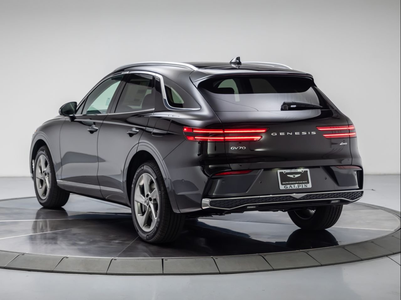 New 2026 Vik Black Genesis 2.5T ADVANCED image 3