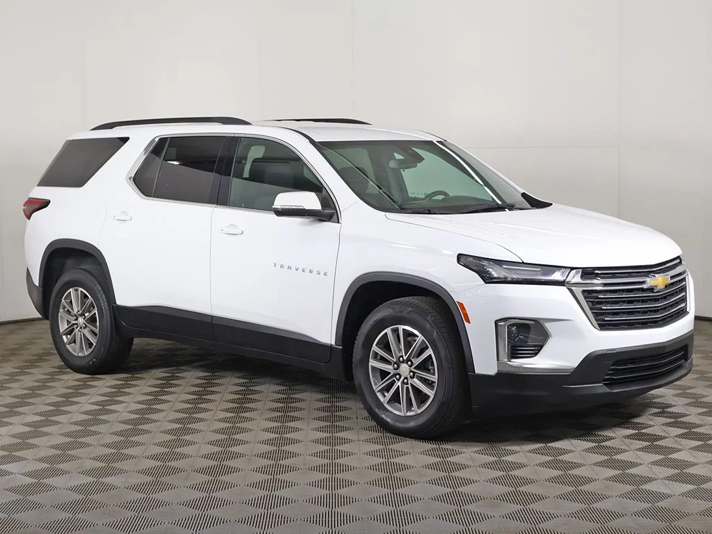 Used 2023 Summit White Chevrolet LT image 55