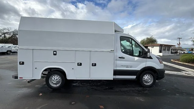 Used 2024 White Ford Base image 3