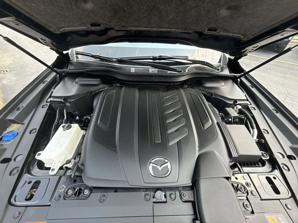 Used 2025 Black Mazda 3.3 Turbo Preferred image 28