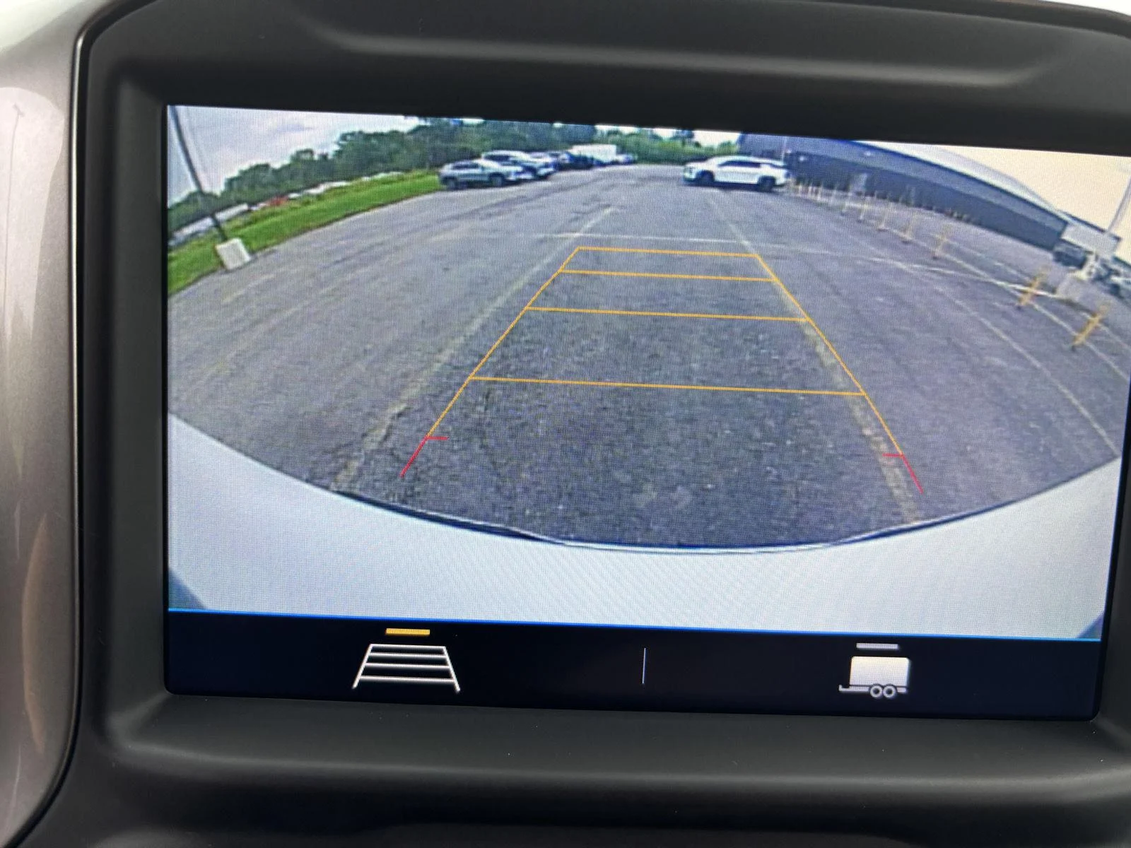 Used 2021 SUMMIT WHITE Chevrolet RST image 29