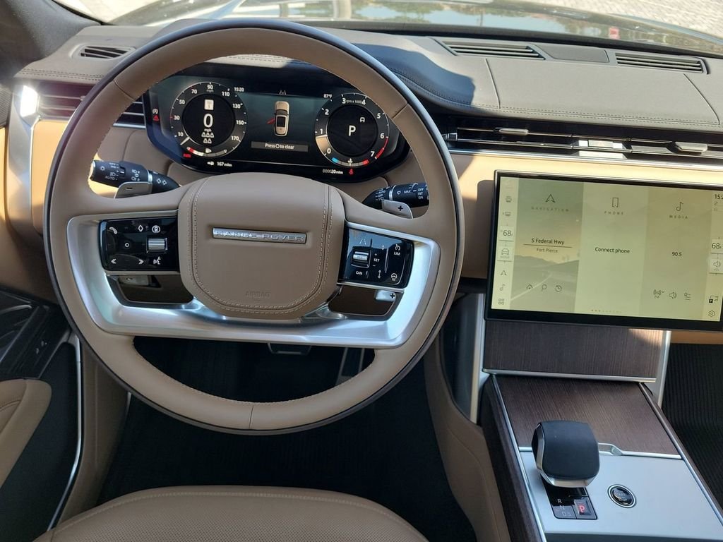 New 2026 Carpathian Grey Land Rover SE image 19