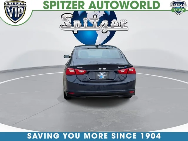 Used 2018 Blue Chevrolet Hybrid image 8