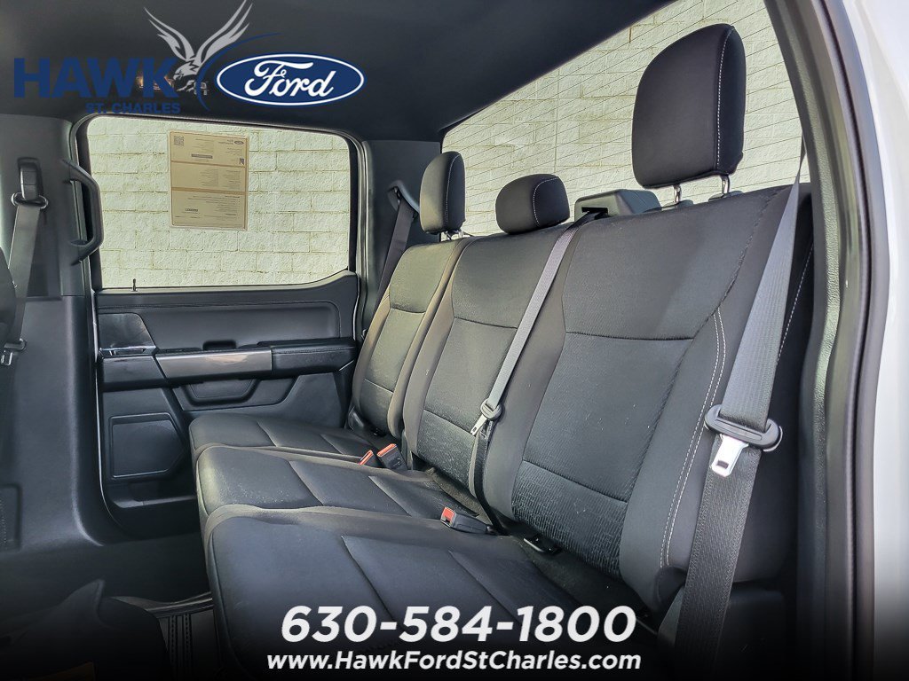 Used 2023 Oxford White Ford XLT image 9