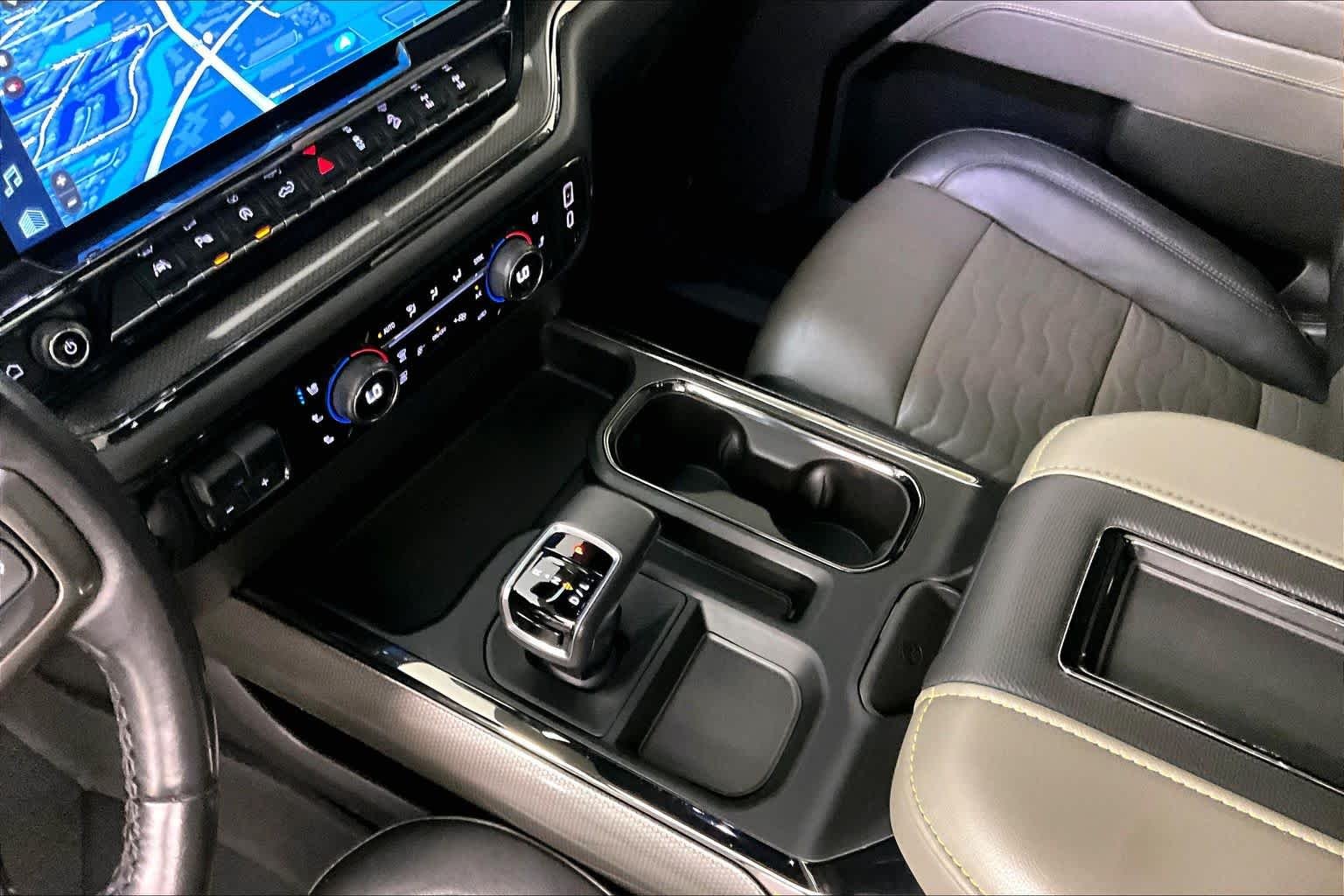 Used 2022 Black Chevrolet ZR2 image 16