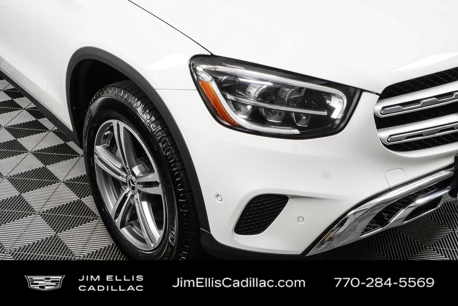 Used 2021  Mercedes-Benz GLC 300 image 36