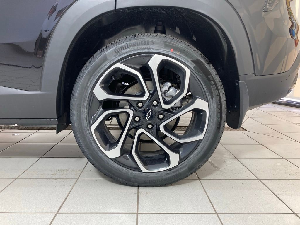 New 2026 Mosaic Black Metallic Chevrolet 2RS image 24